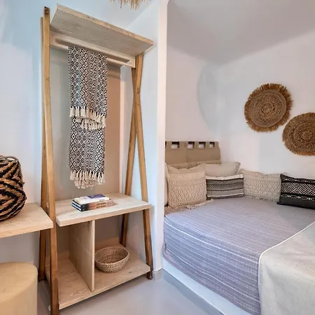 Villa Amalgam Homes Paros Beachfront Villa *