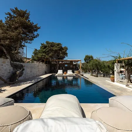 Amalgam Homes Paros Beachfront Villa *