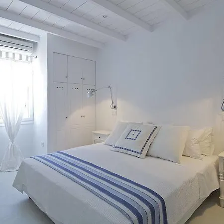 Amalgam Homes Paros Beachfront Villa Villa Ambelas