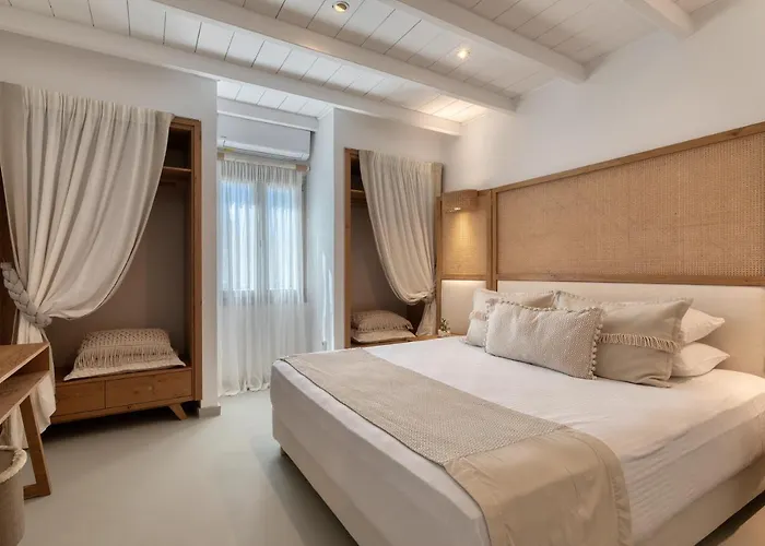 Amalgam Homes Paros Beachfront