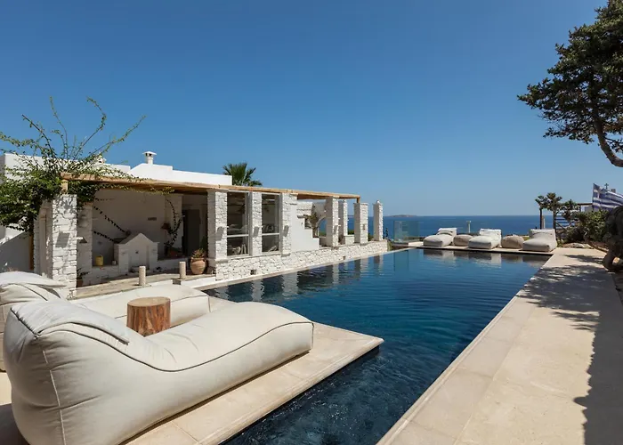 Amalgam Homes Paros Beachfront *