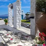 Amalgam Homes Paros Beachfront * Ampelas