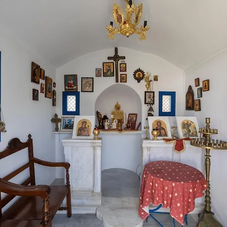 Amalgam Homes Paros Beachfront Villa Ambelász