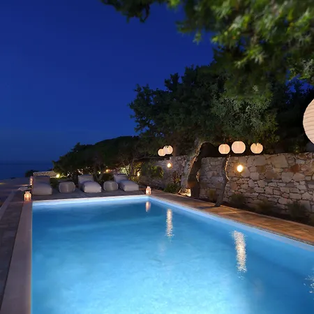 Amalgam Homes Paros Beachfront *