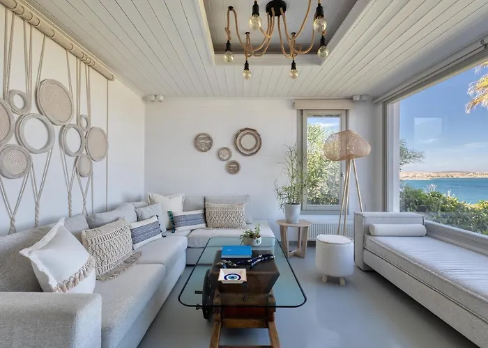 Amalgam Homes Paros Beachfront וילה אמבלאס