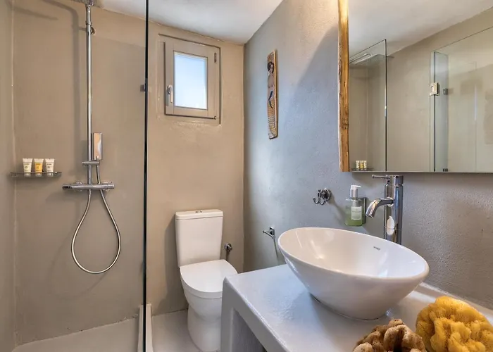 Amalgam Homes Paros Beachfront *