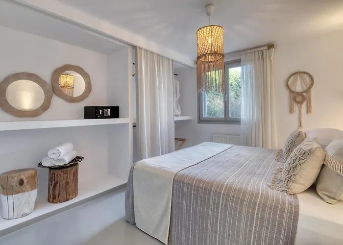 Amalgam Homes Paros Beachfront