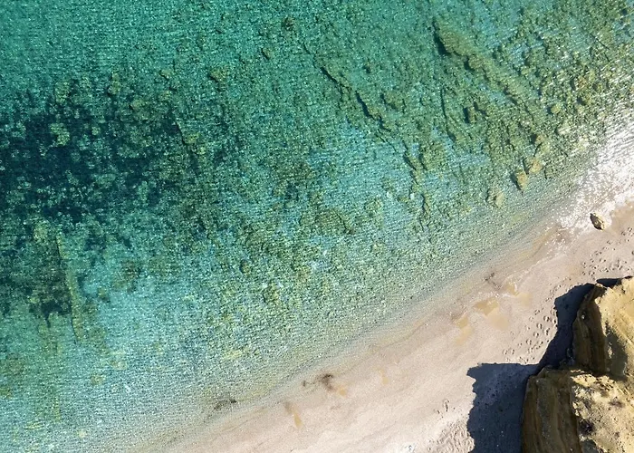 Amalgam Homes Paros Beachfront אמבלאס