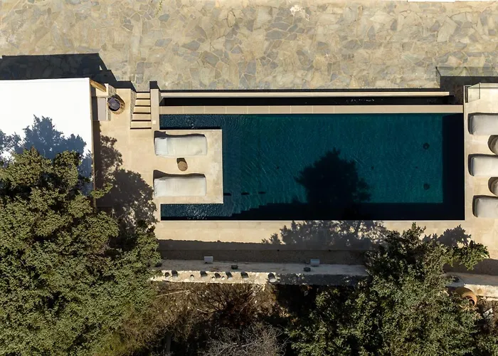 Amalgam Homes Paros Beachfront אמבלאס